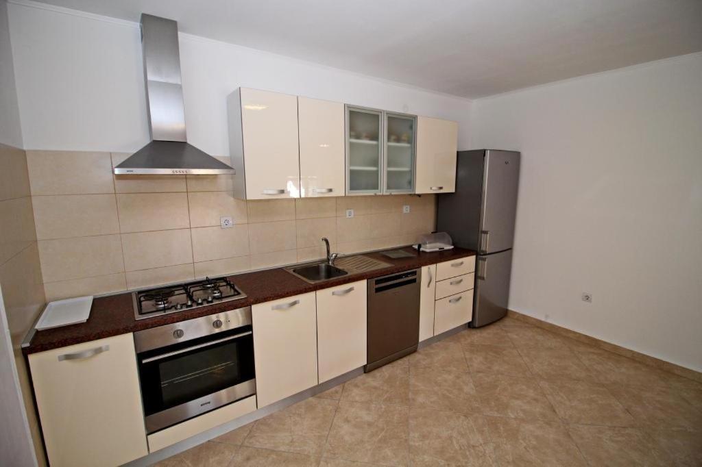 Apartment Lucija Vela Luka Dış mekan fotoğraf