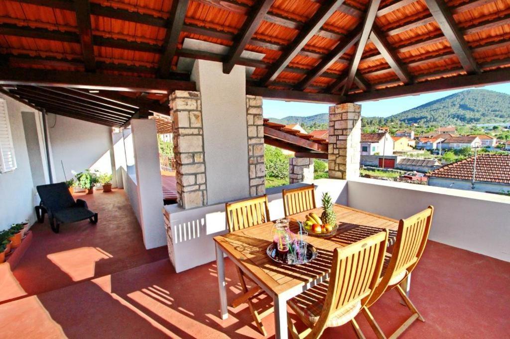 Apartment Lucija Vela Luka Dış mekan fotoğraf