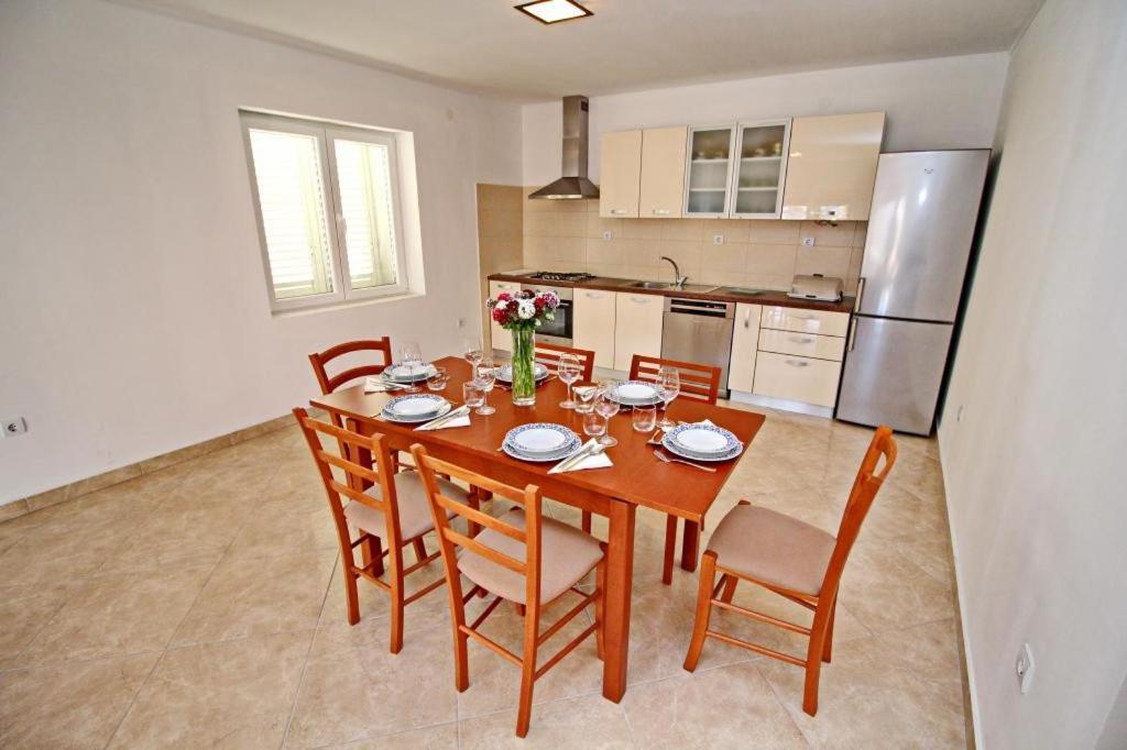 Apartment Lucija Vela Luka Dış mekan fotoğraf
