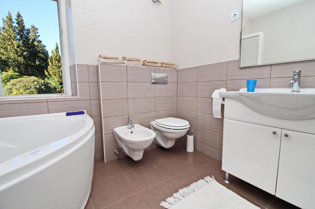 Apartment Lucija Vela Luka Dış mekan fotoğraf